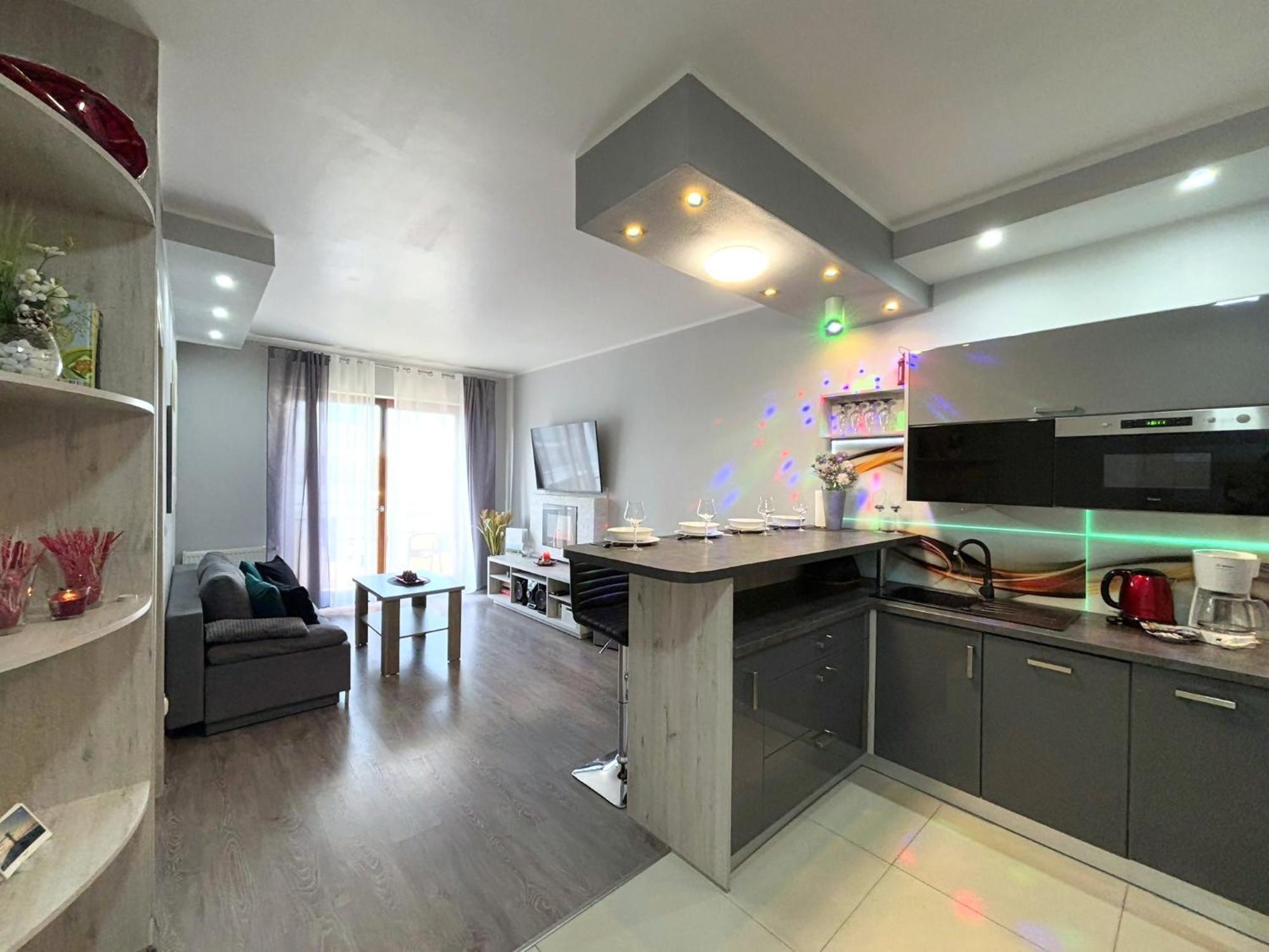 Osiedle Platan - Apartamenty Bryza - Centrum シフィノウイシチェ エクステリア 写真